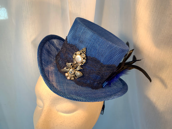 Iona - steampunk mini top hat fascinator