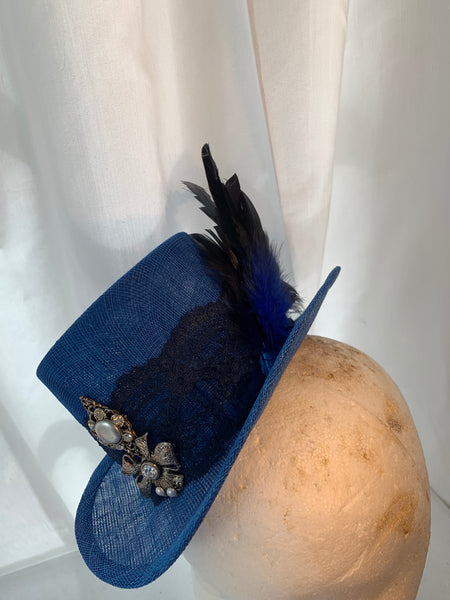 Iona - steampunk mini top hat fascinator