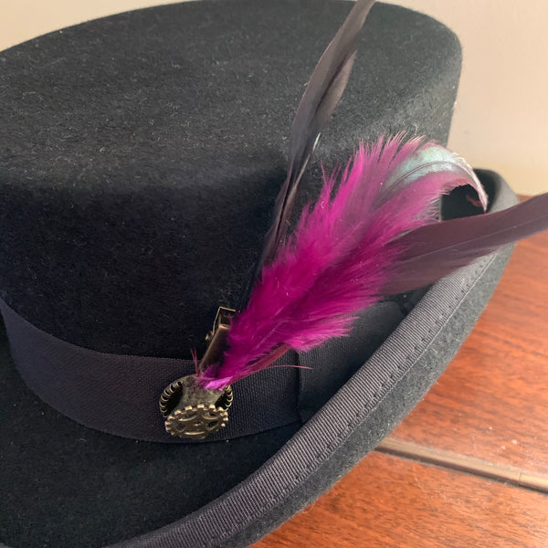 Feather hat dressings/hair ornaments