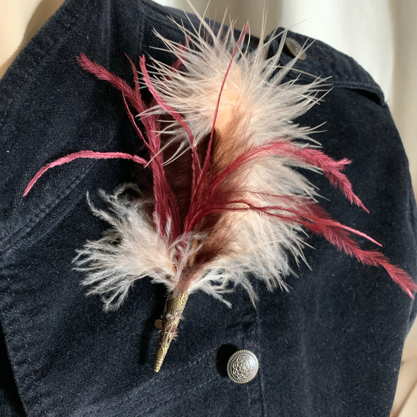 Feather brooches (Boutonnieres) - bronze