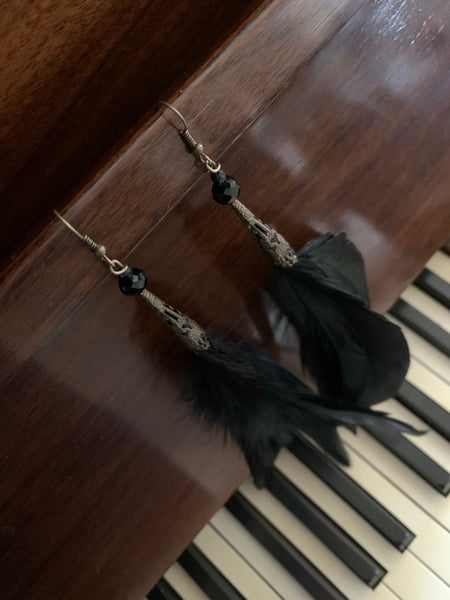 Feather earrings (long)